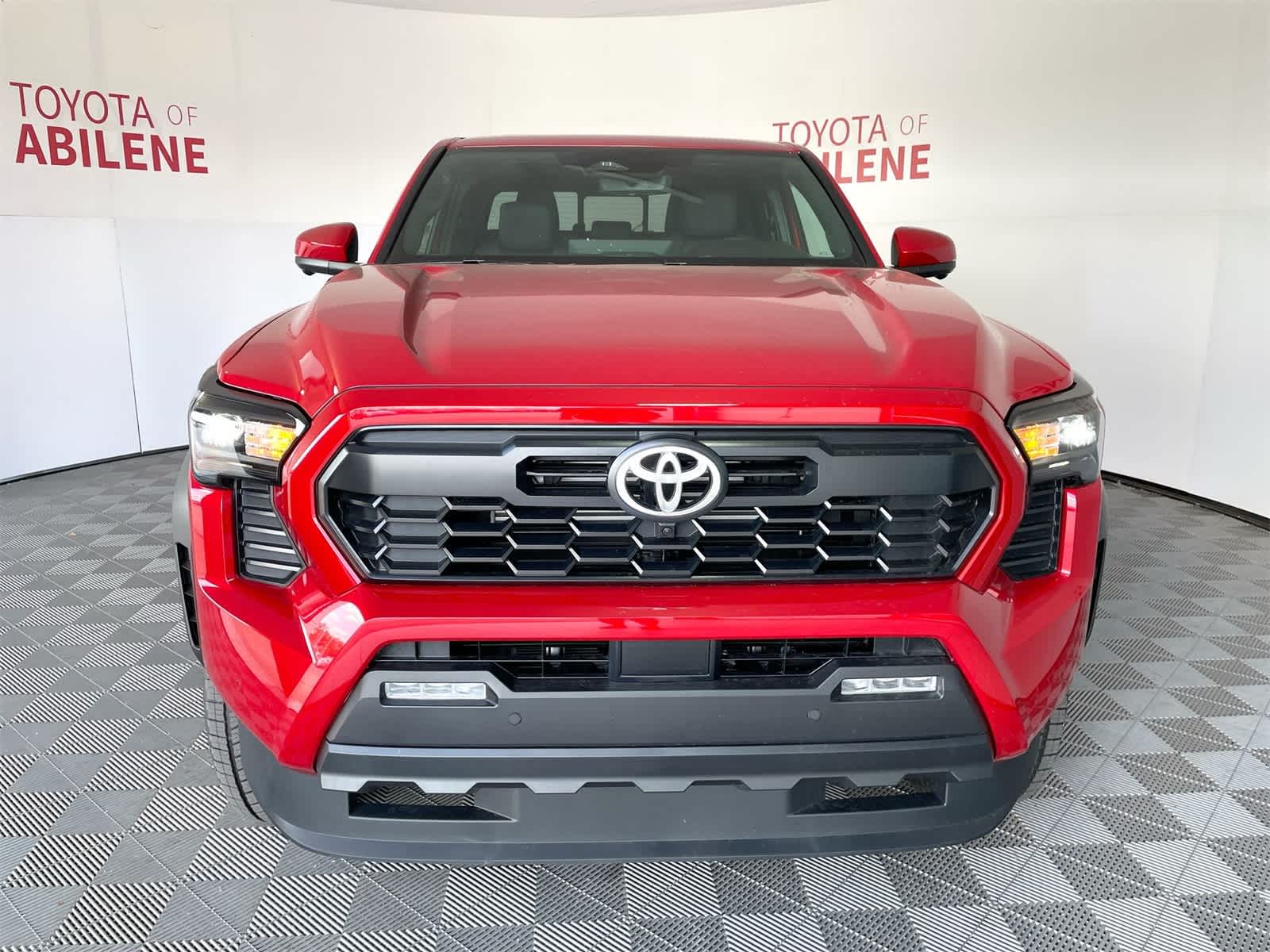 Thumbnail: 2025 Toyota Tacoma - 8