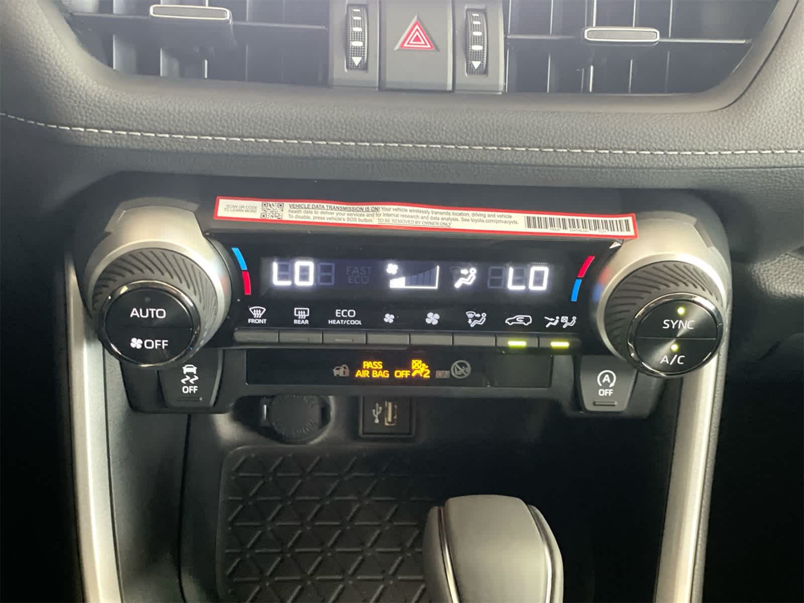 Thumbnail: 2025 Toyota RAV4 - 21