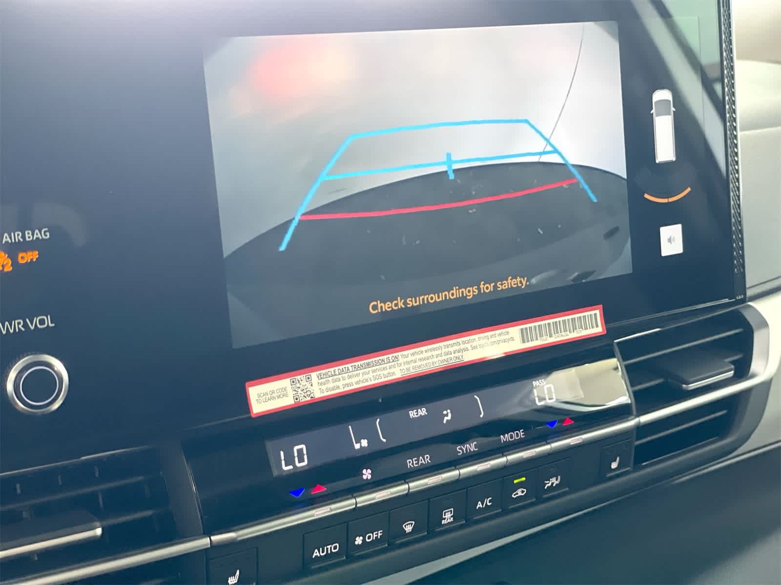 Thumbnail: 2025 Toyota Sienna - 22