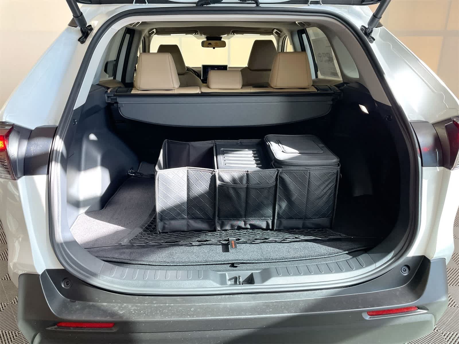 Thumbnail: 2025 Toyota RAV4 - 5