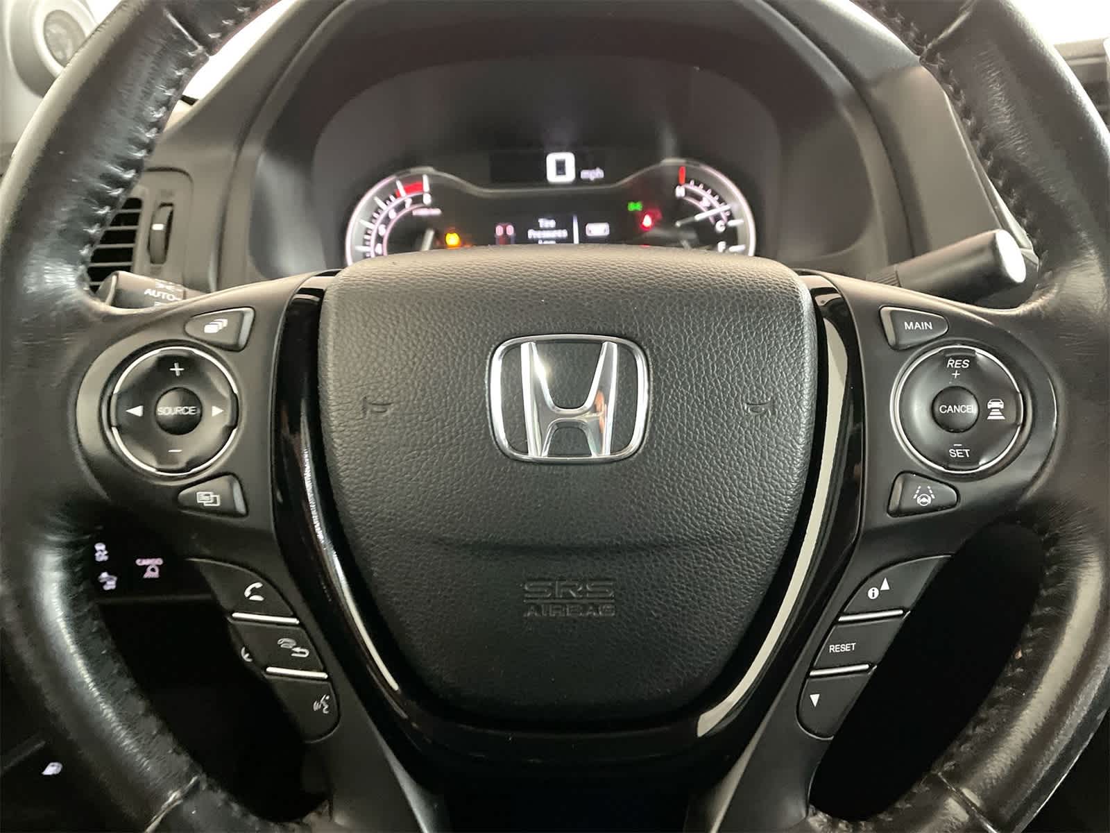 Thumbnail: 2019 Honda Ridgeline - 16