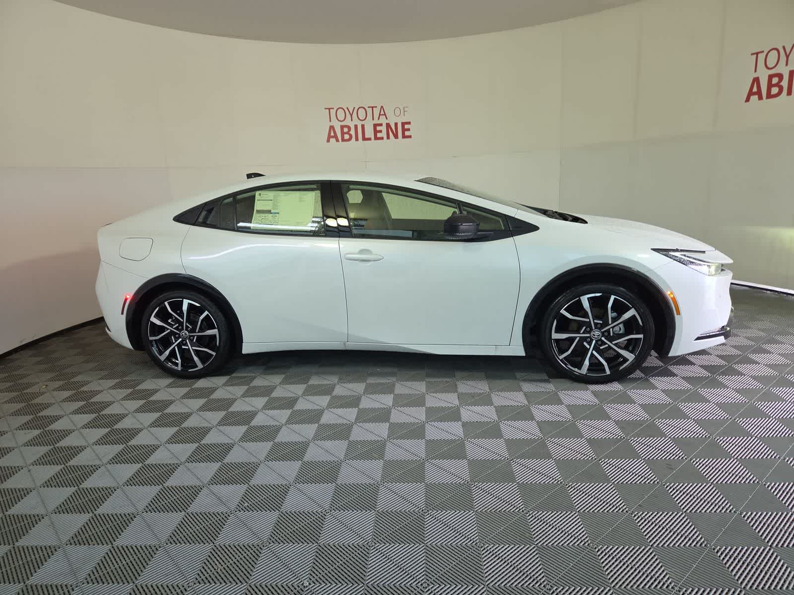 Thumbnail: 2026 Toyota Prius - 7