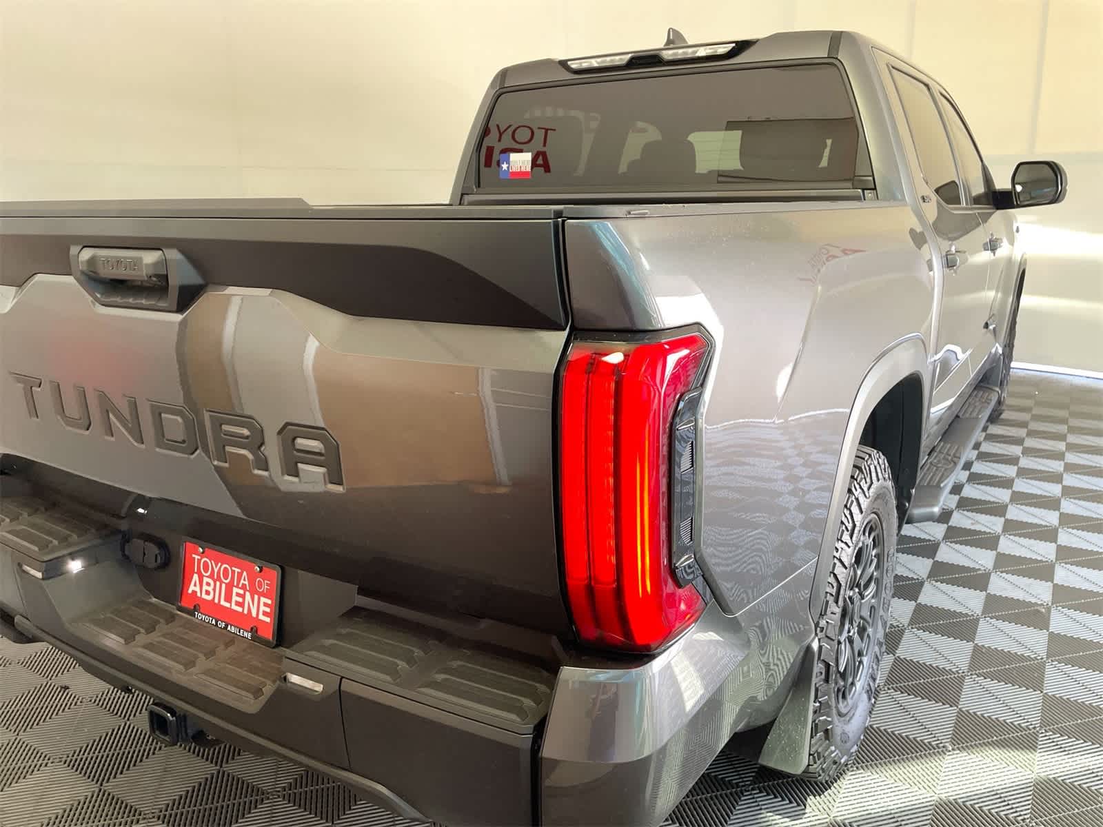 Thumbnail: 2025 Toyota Tundra - 7