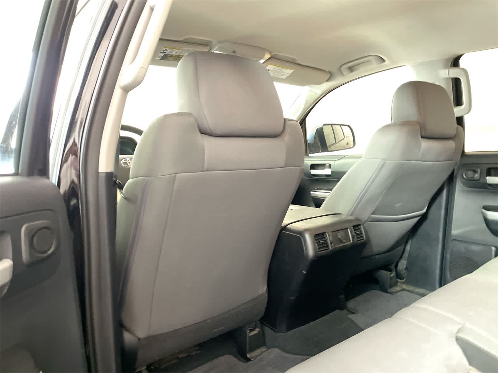 Thumbnail: 2015 Toyota Tundra - 13