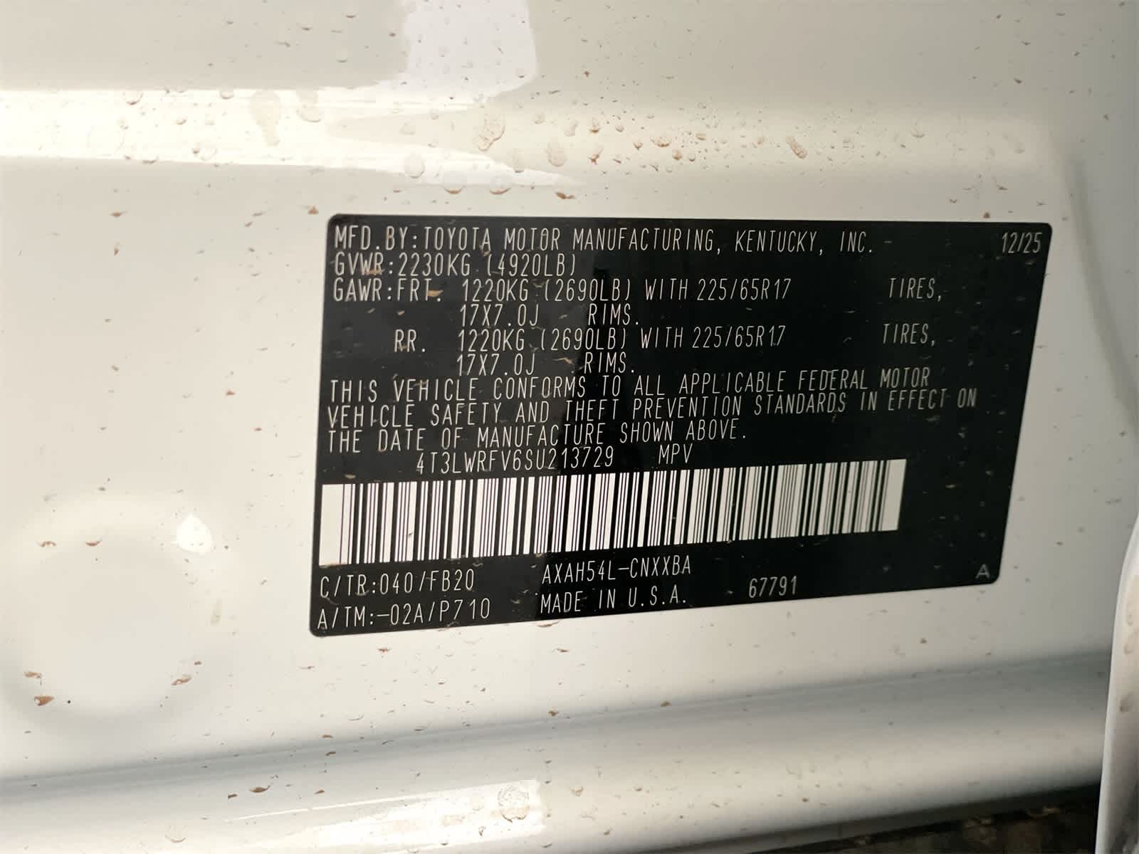 Thumbnail: 2025 Toyota RAV4 - 27