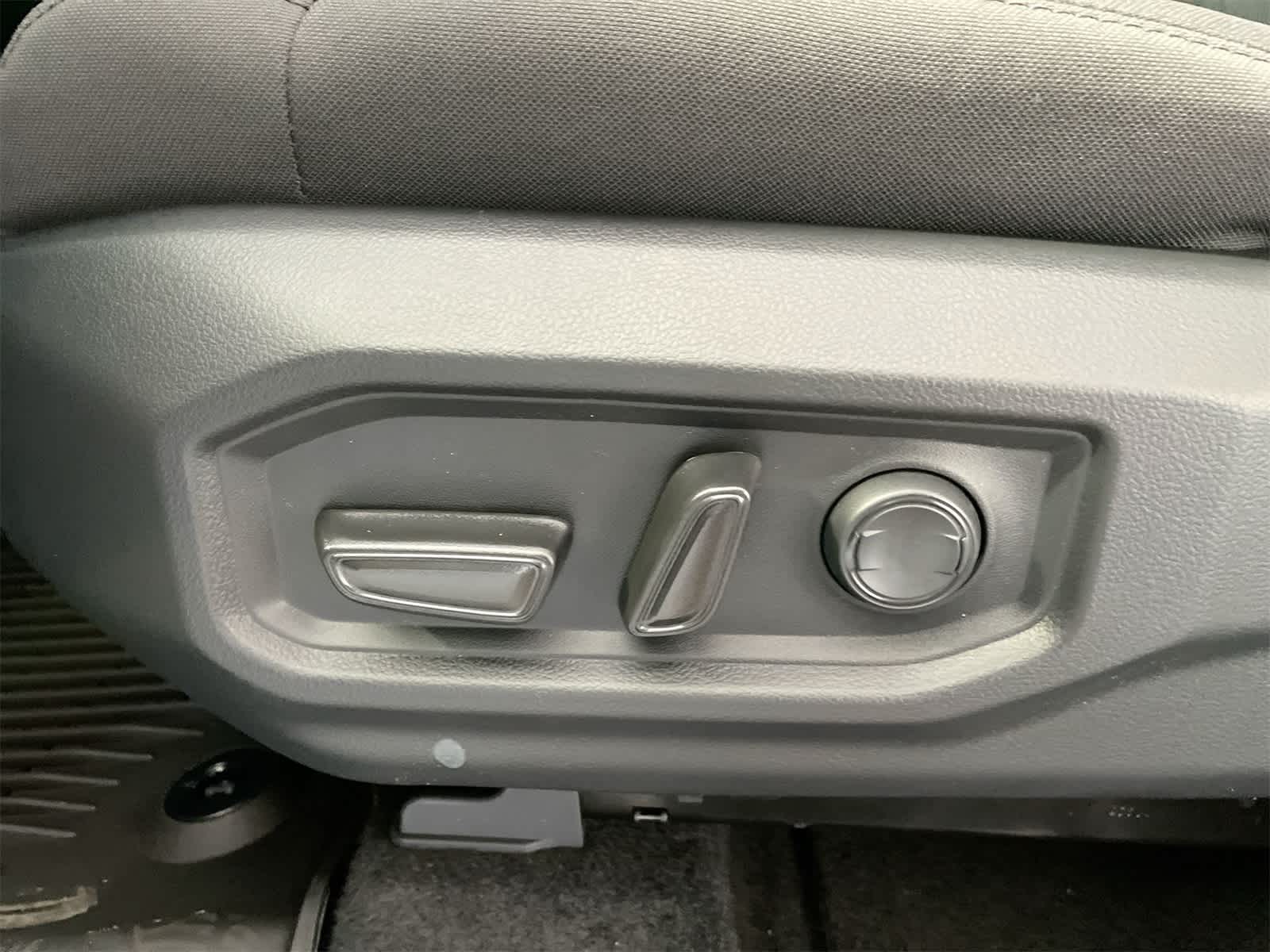 Thumbnail: 2026 Toyota Tundra - 11