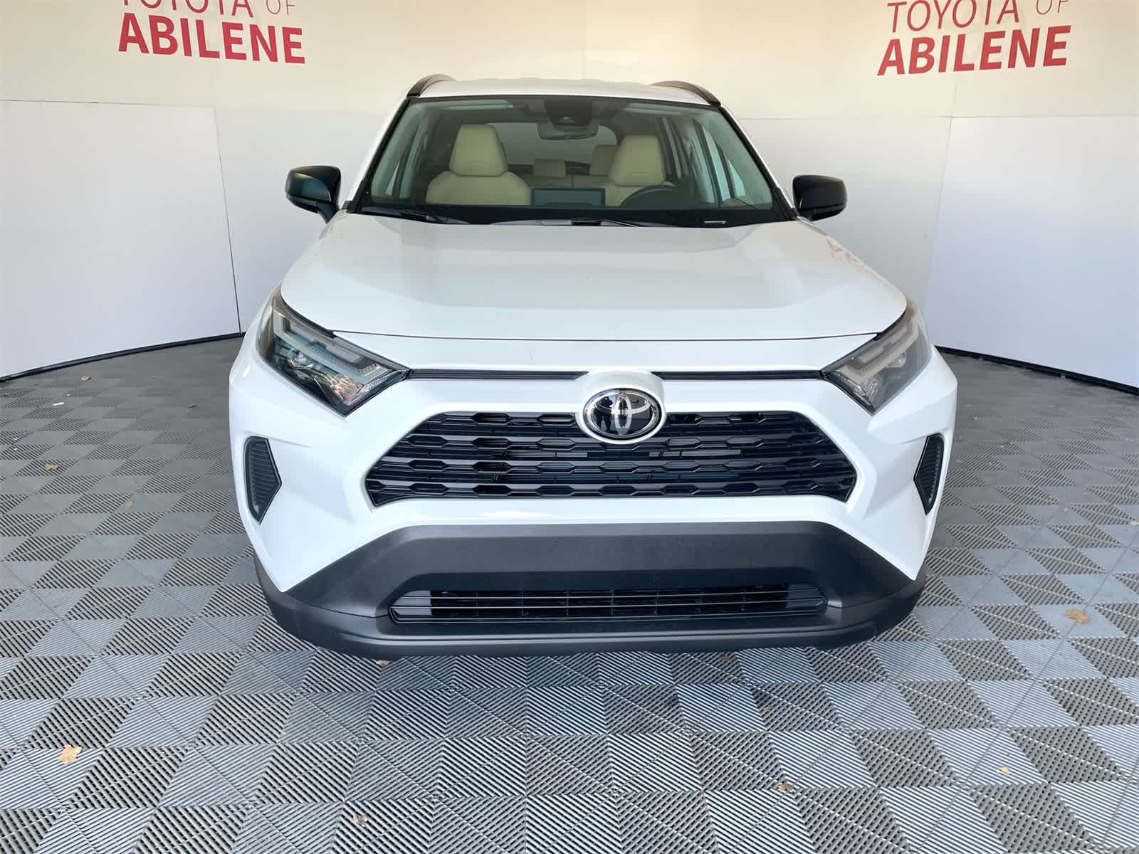 Thumbnail: 2025 Toyota RAV4 - 9