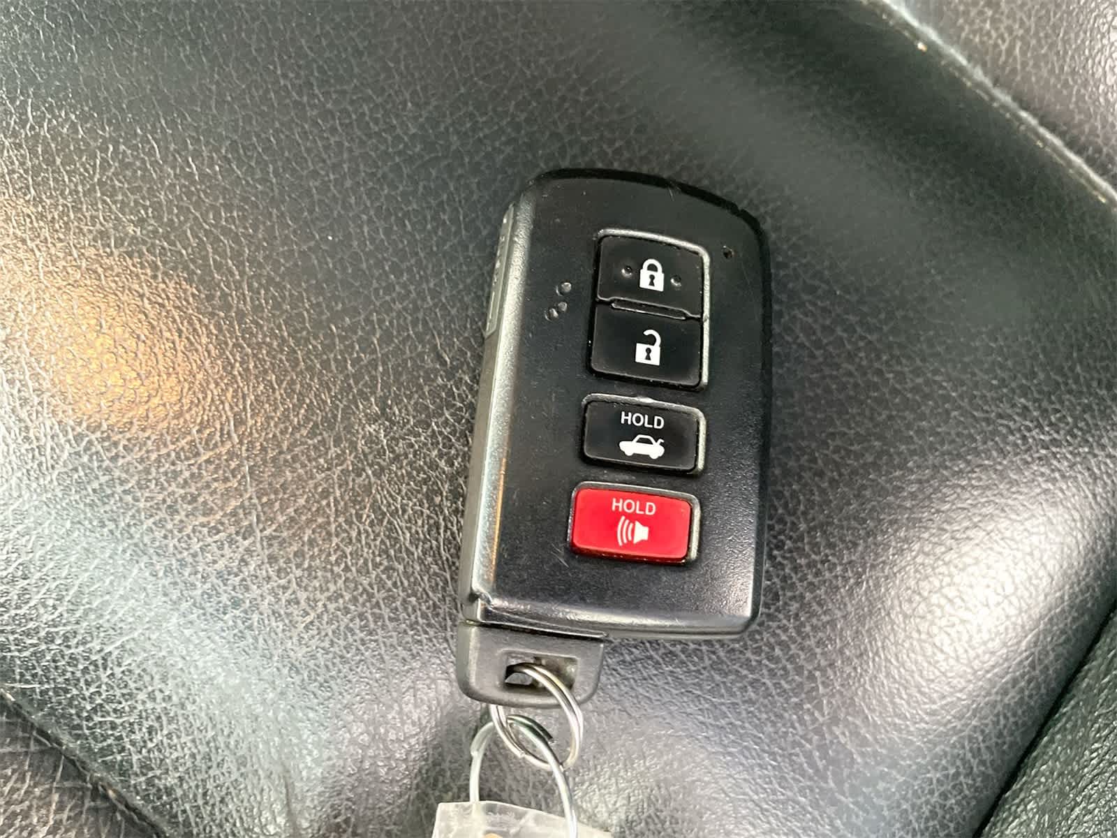 Thumbnail: 2013 Toyota Avalon - 26