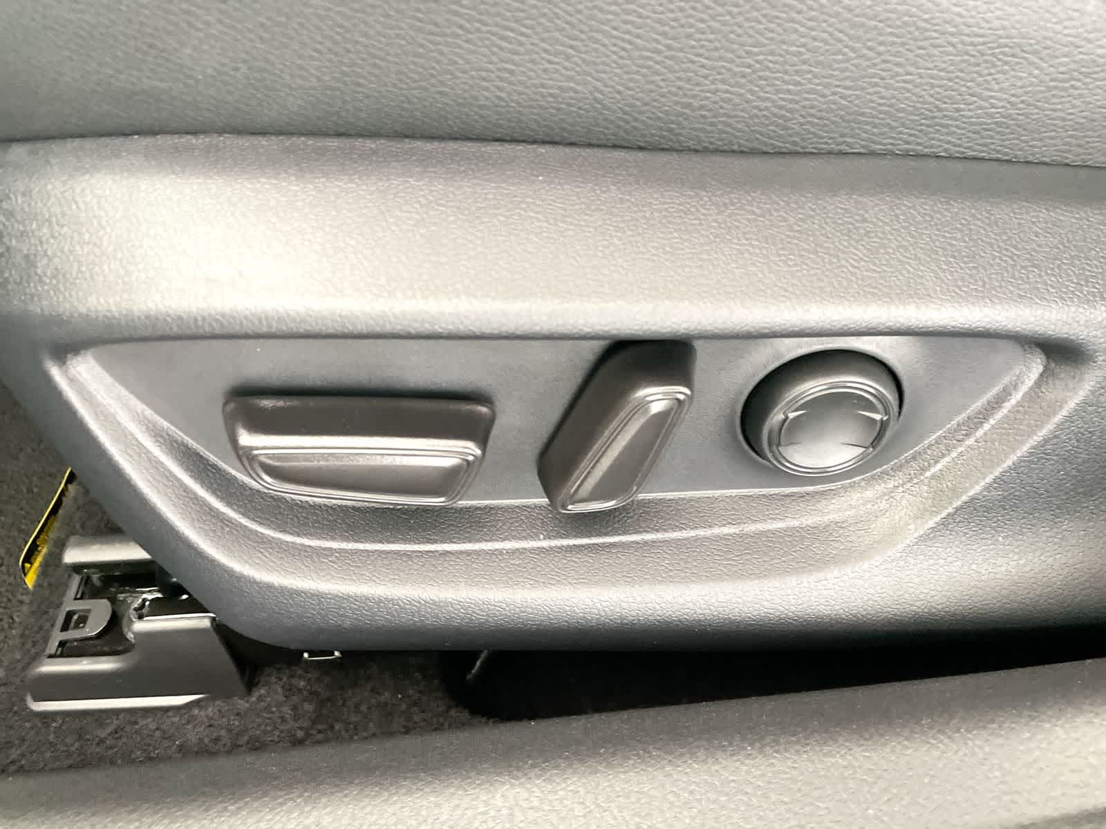 Thumbnail: 2026 Toyota Camry - 10