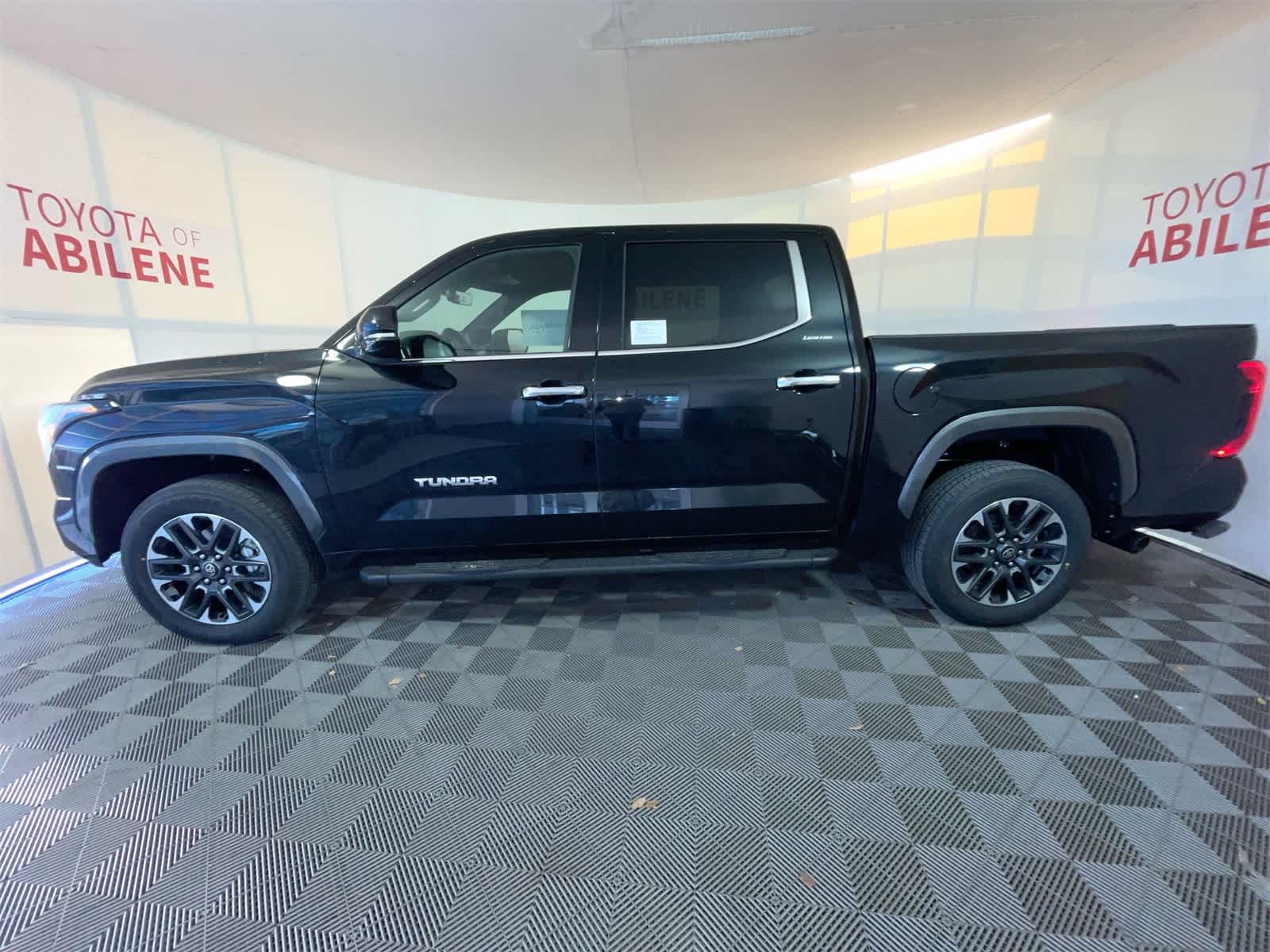 Thumbnail: 2026 Toyota Tundra - 2