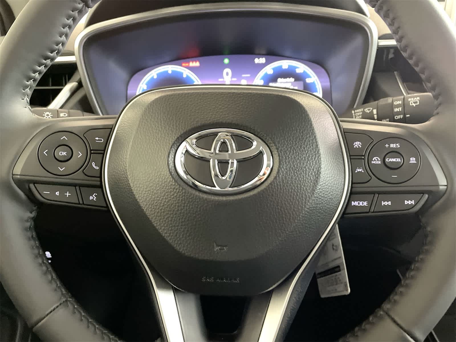 Thumbnail: 2026 Toyota Corolla Cross - 18