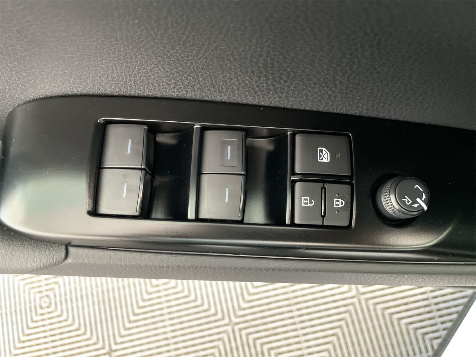 Thumbnail: 2026 Toyota Camry - 12