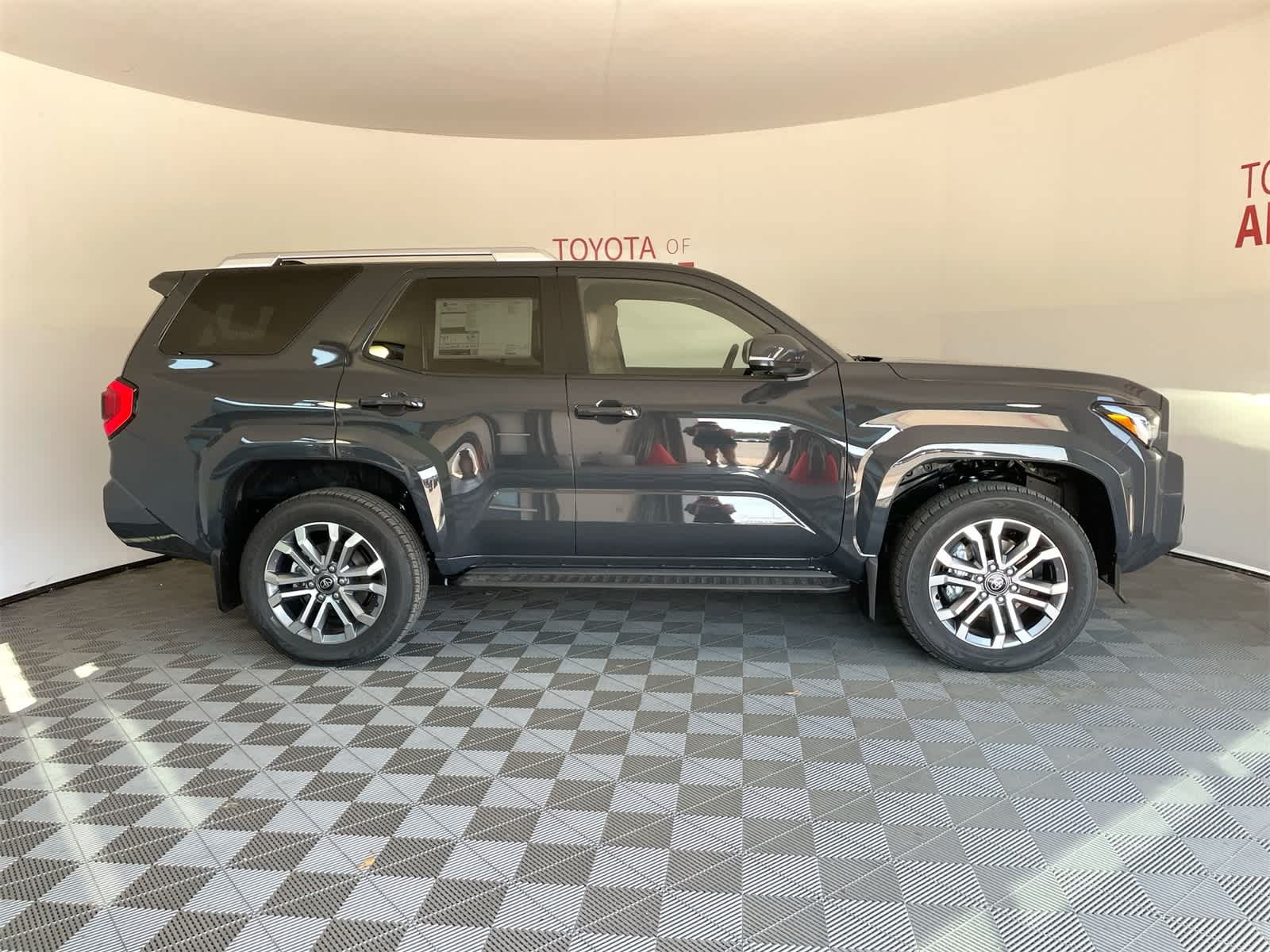 Thumbnail: 2025 Toyota 4Runner - 8