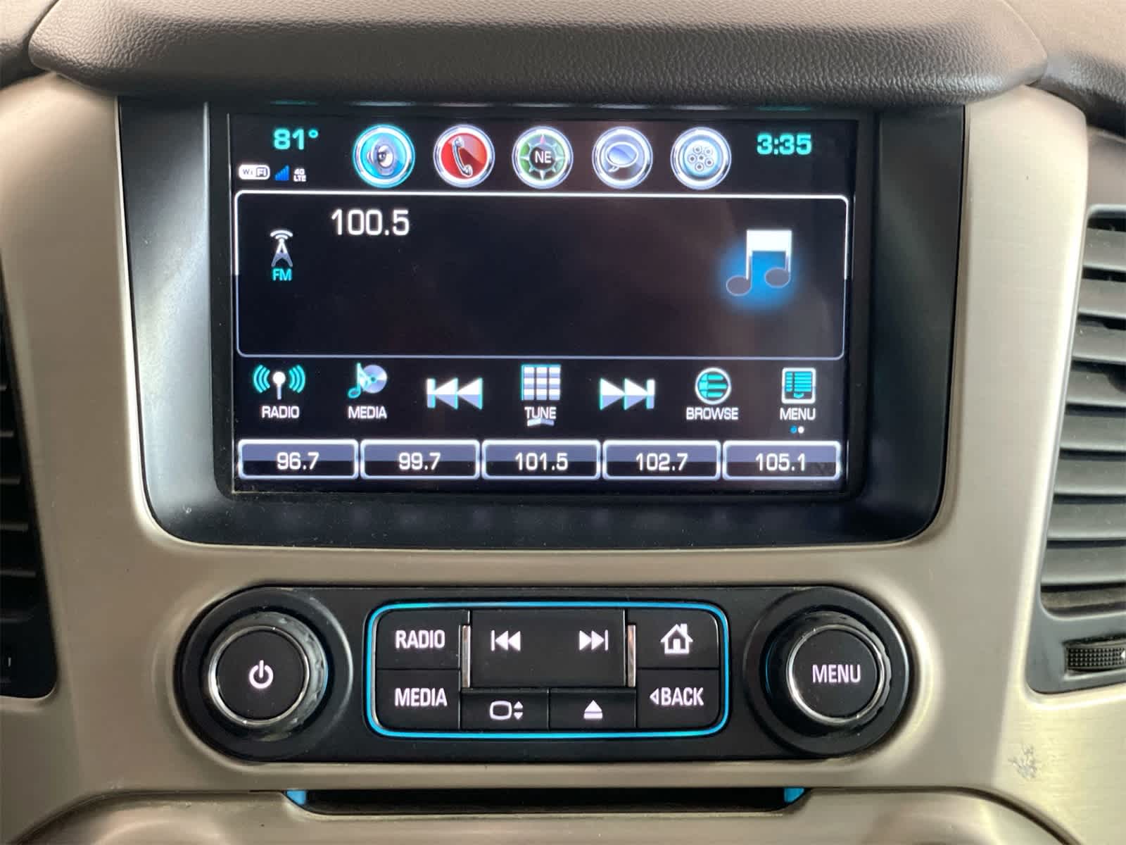 Thumbnail: 2019 GMC Yukon XL - 20