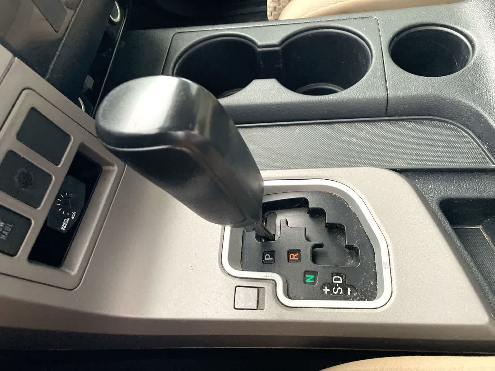 Thumbnail: 2013 Toyota Tundra - 23