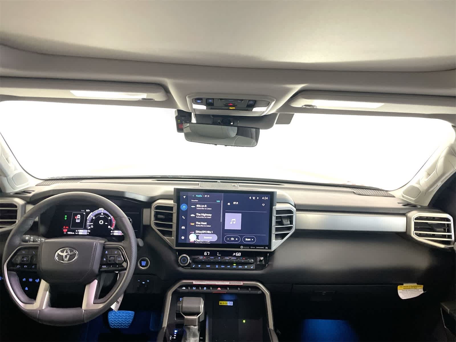 Thumbnail: 2024 Toyota Tundra - 16