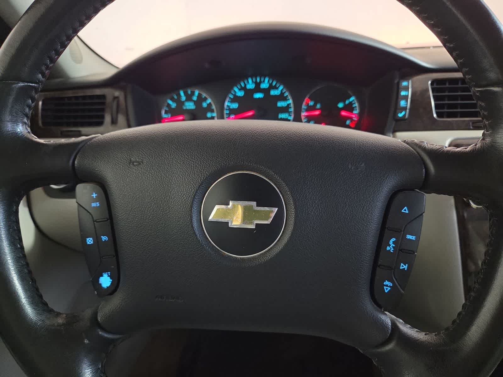 Thumbnail: 2014 Chevrolet Impala - 16