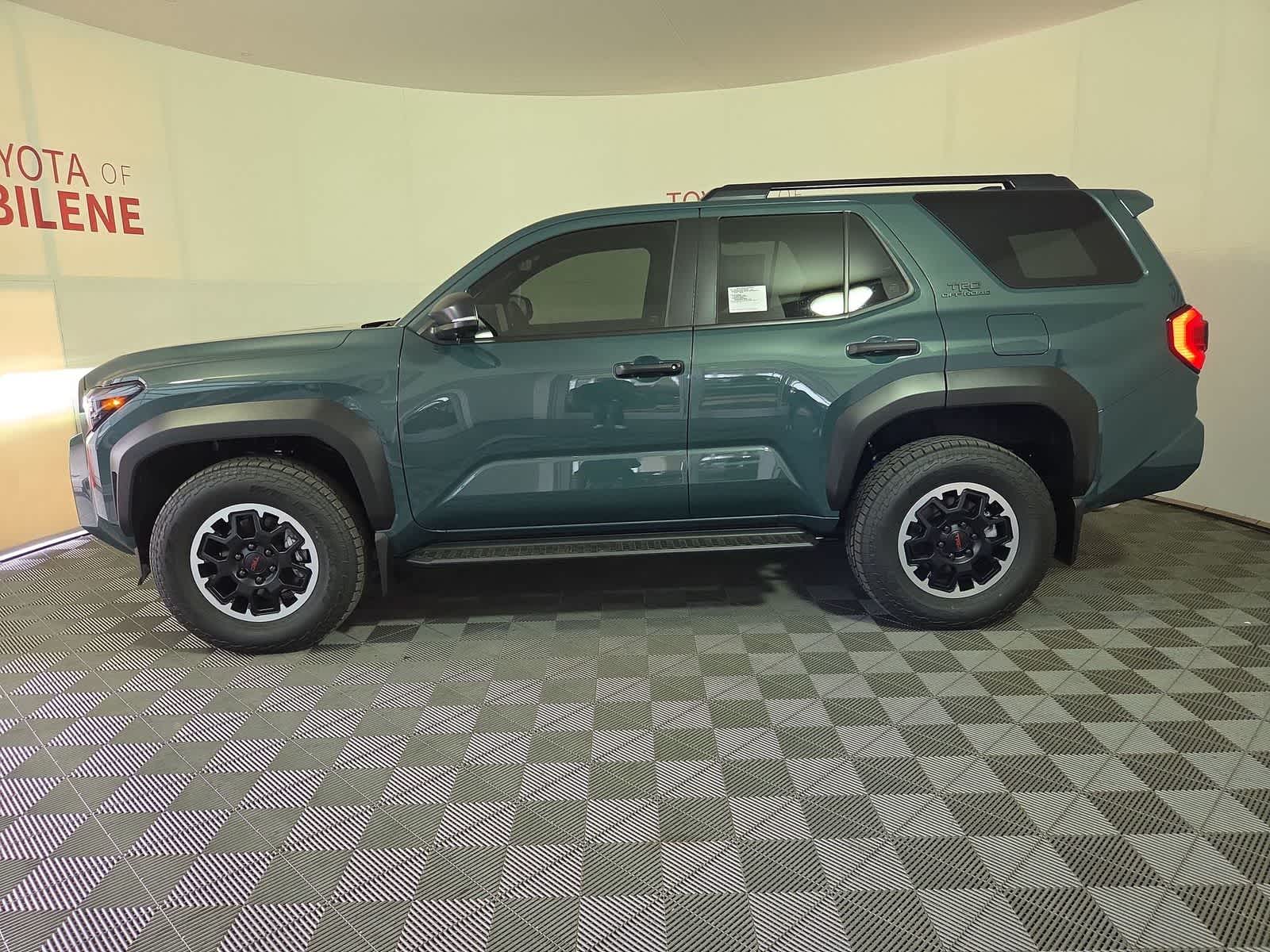 Thumbnail: 2026 Toyota 4Runner - 2