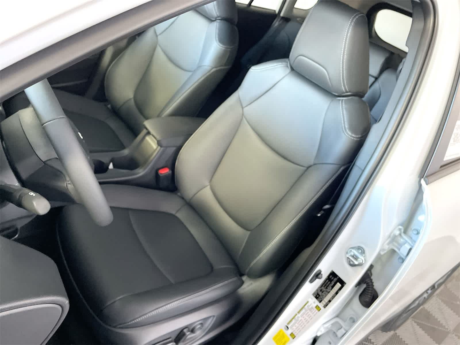 Thumbnail: 2026 Toyota Corolla Cross - 10