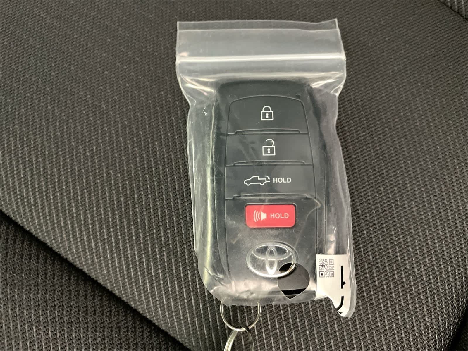 Thumbnail: 2026 Toyota Tundra - 27