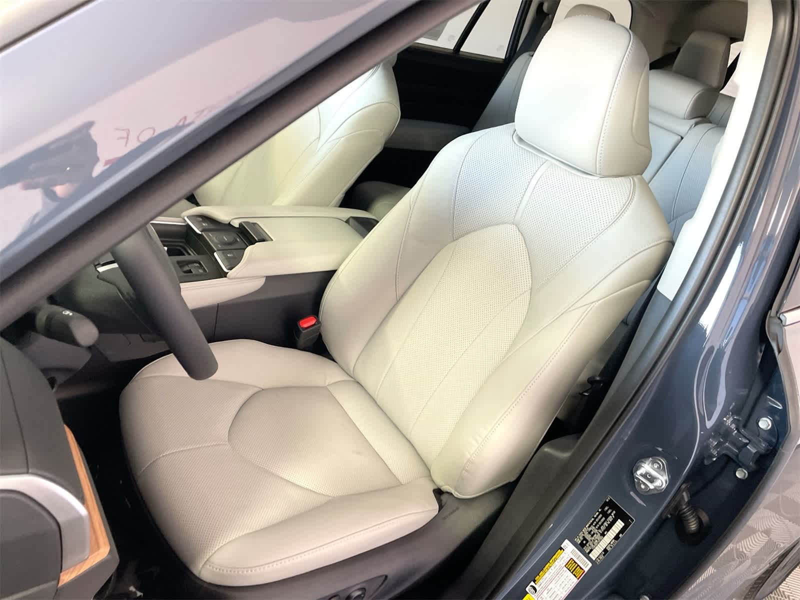 Thumbnail: 2026 Toyota Grand Highlander - 10