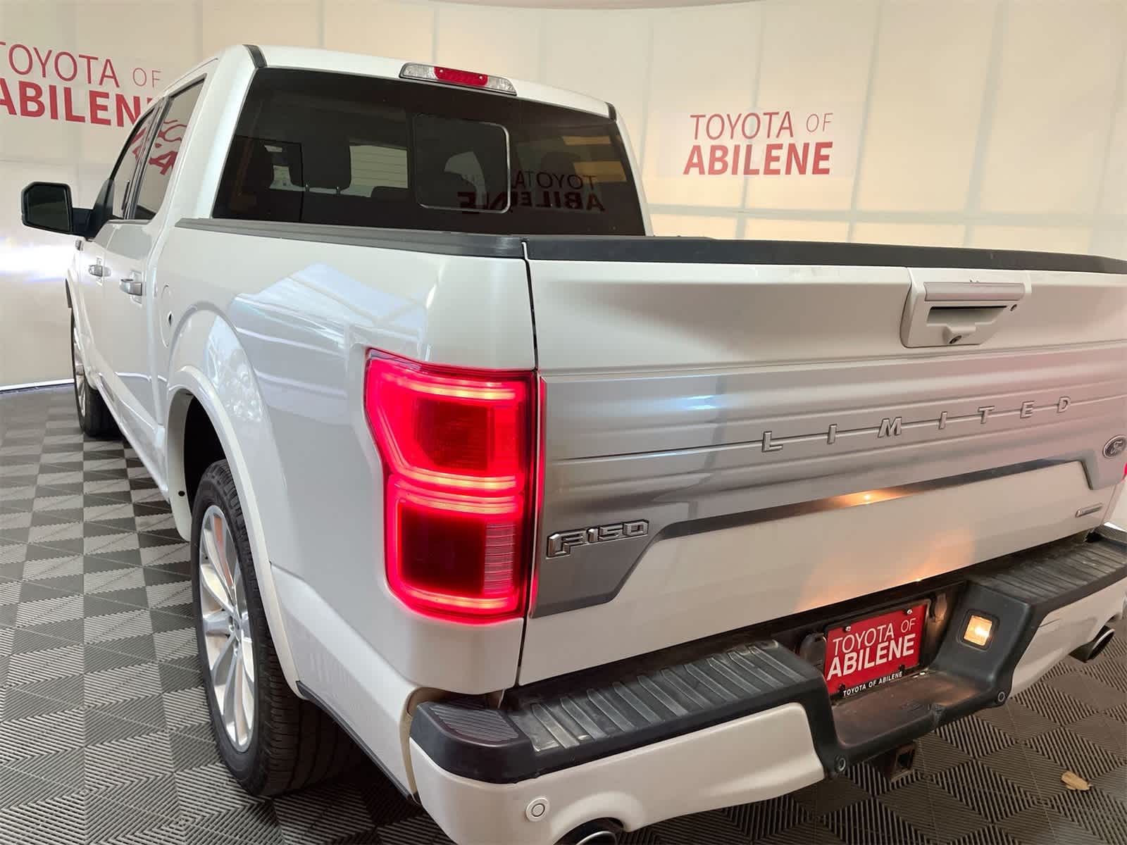 Thumbnail: 2019 Ford F-150 - 3