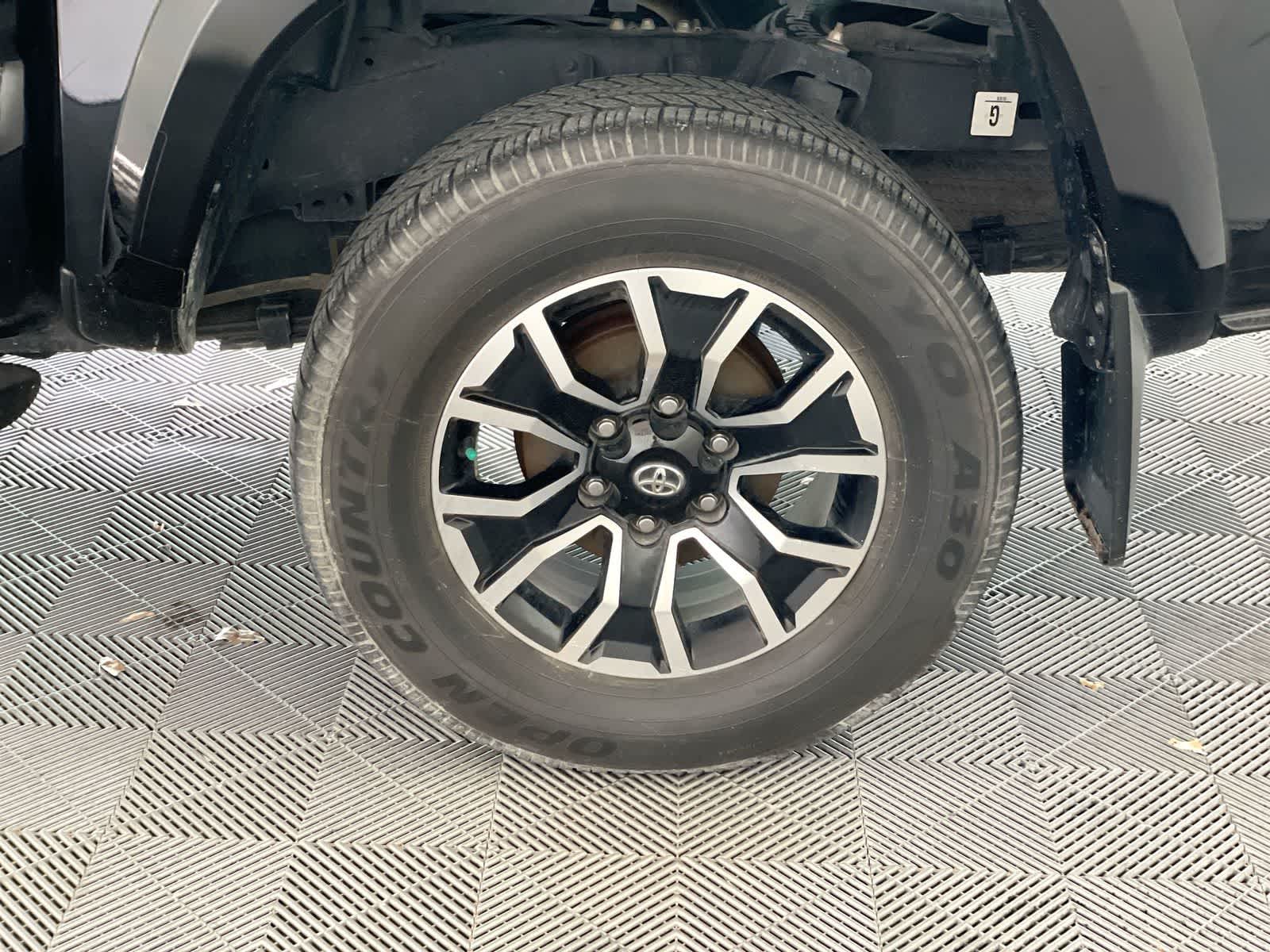 Thumbnail: 2023 Toyota Tacoma - 23