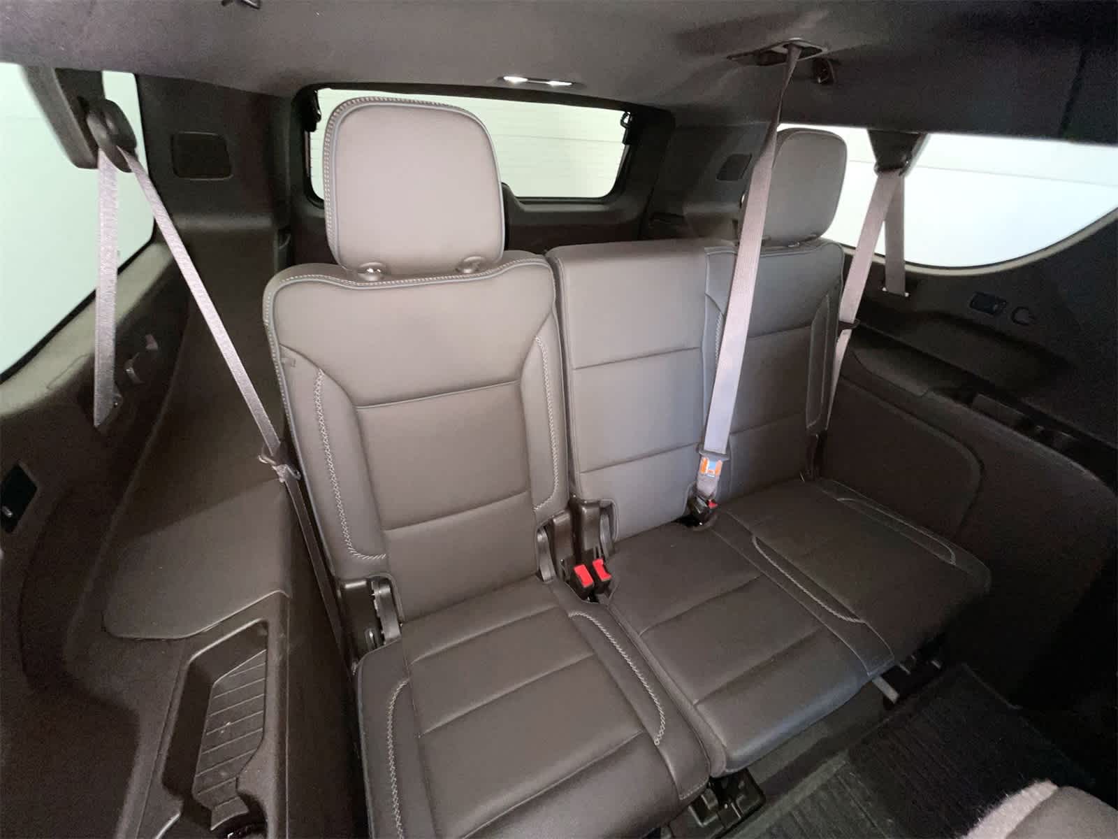 Thumbnail: 2023 GMC Yukon XL - 15