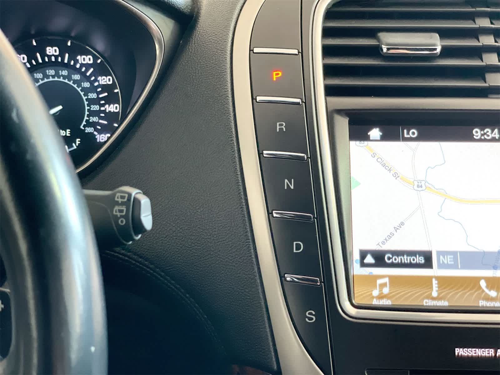 Thumbnail: 2018 Lincoln MKX - 23