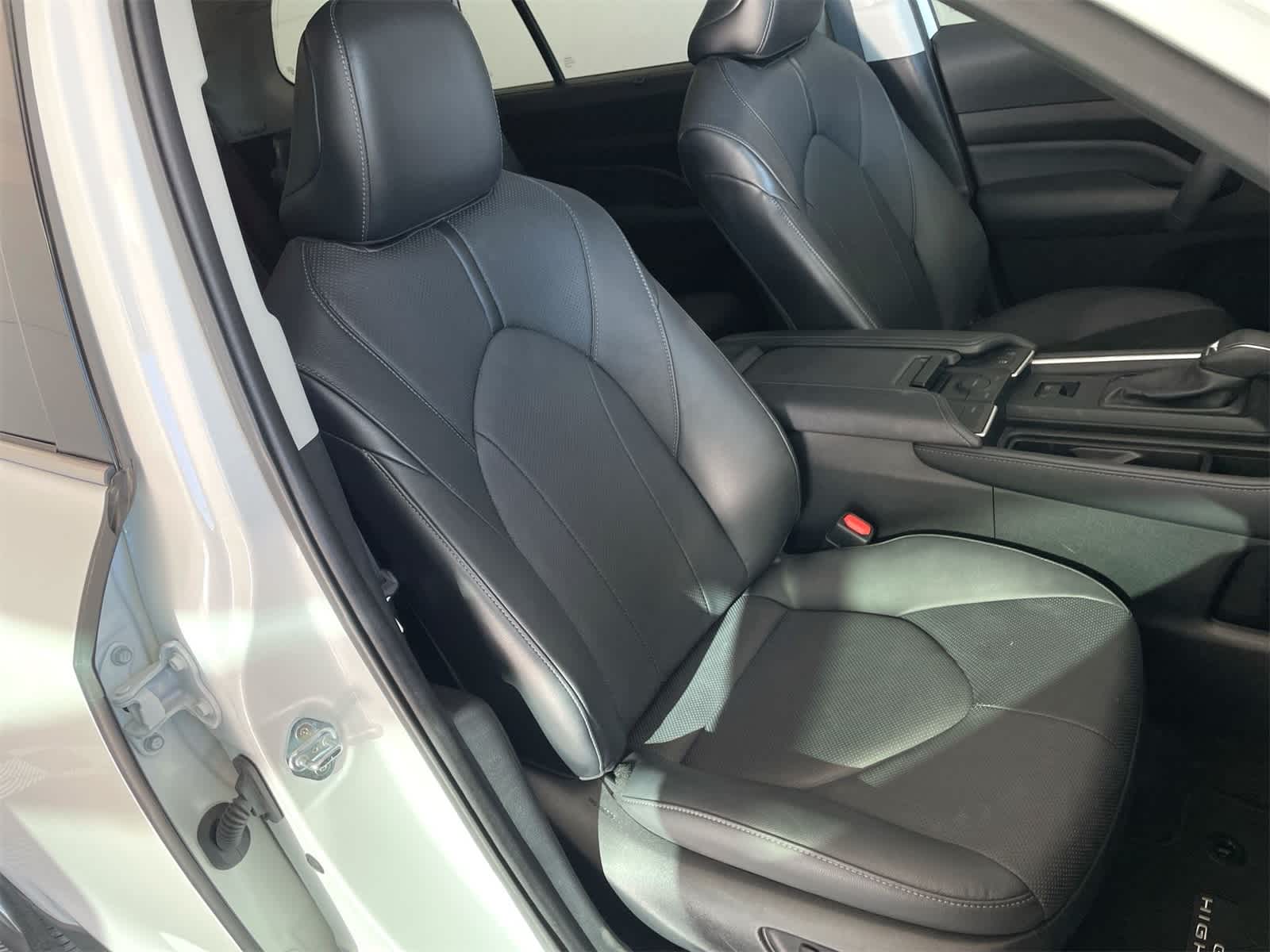 Thumbnail: 2024 Toyota Grand Highlander - 14