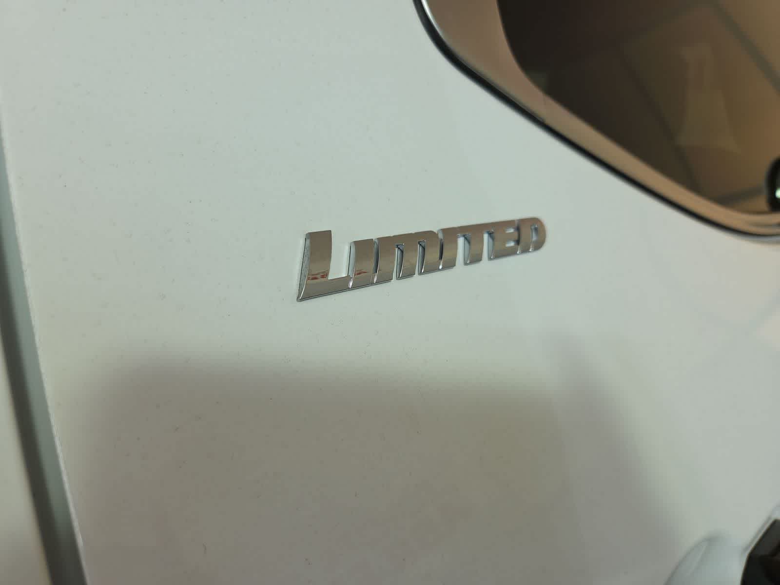 Thumbnail: 2026 Toyota Tundra - 6
