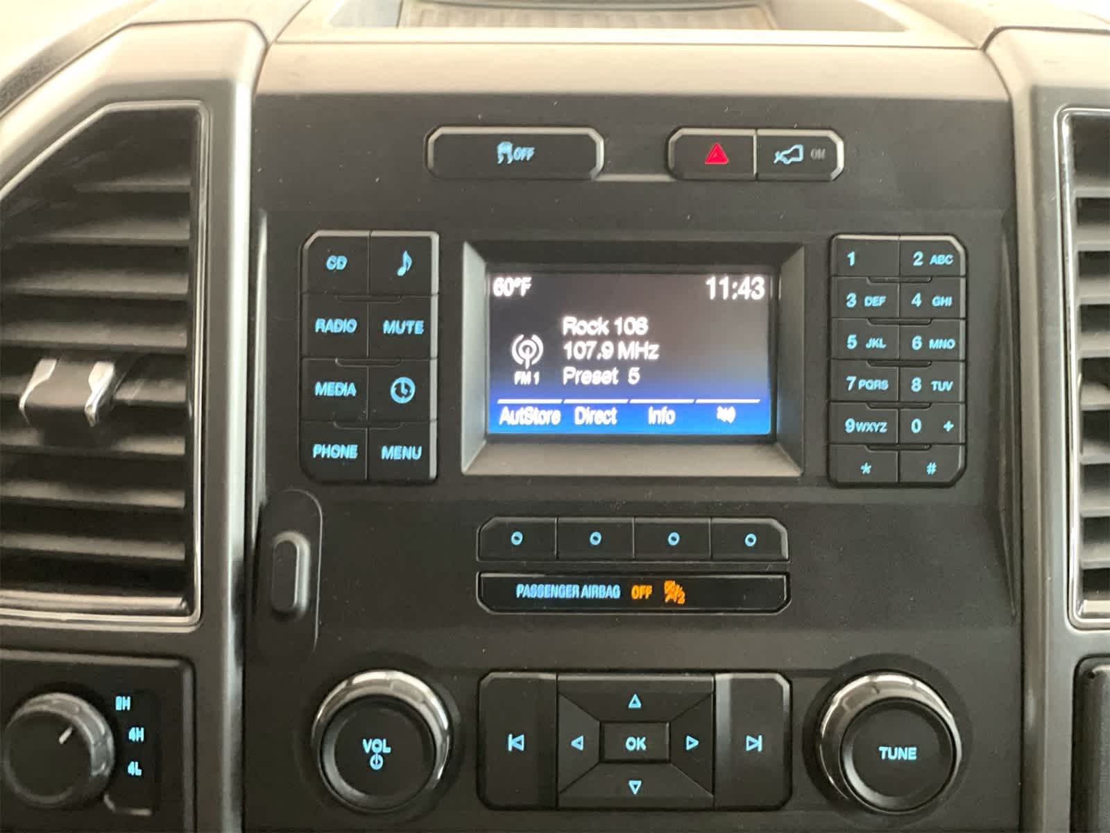 Thumbnail: 2017 Ford F-150 - 19