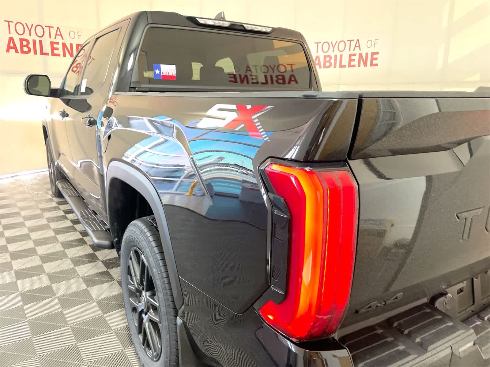 Thumbnail: 2026 Toyota Tundra - 2