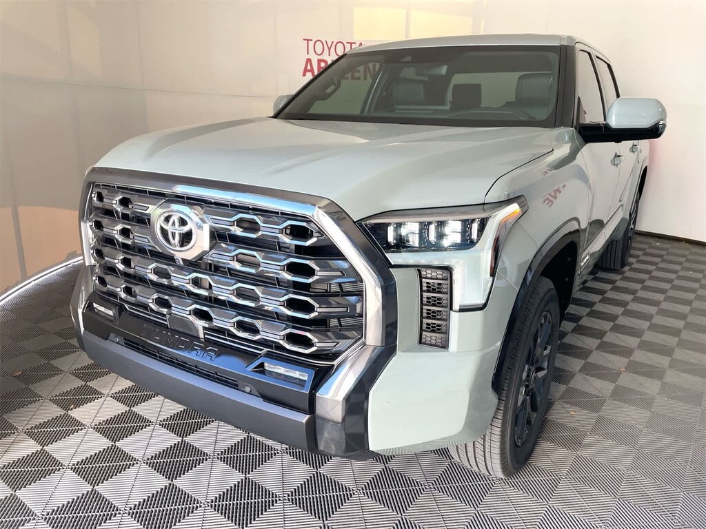 New 2026 Toyota Tundra Platinum Truck