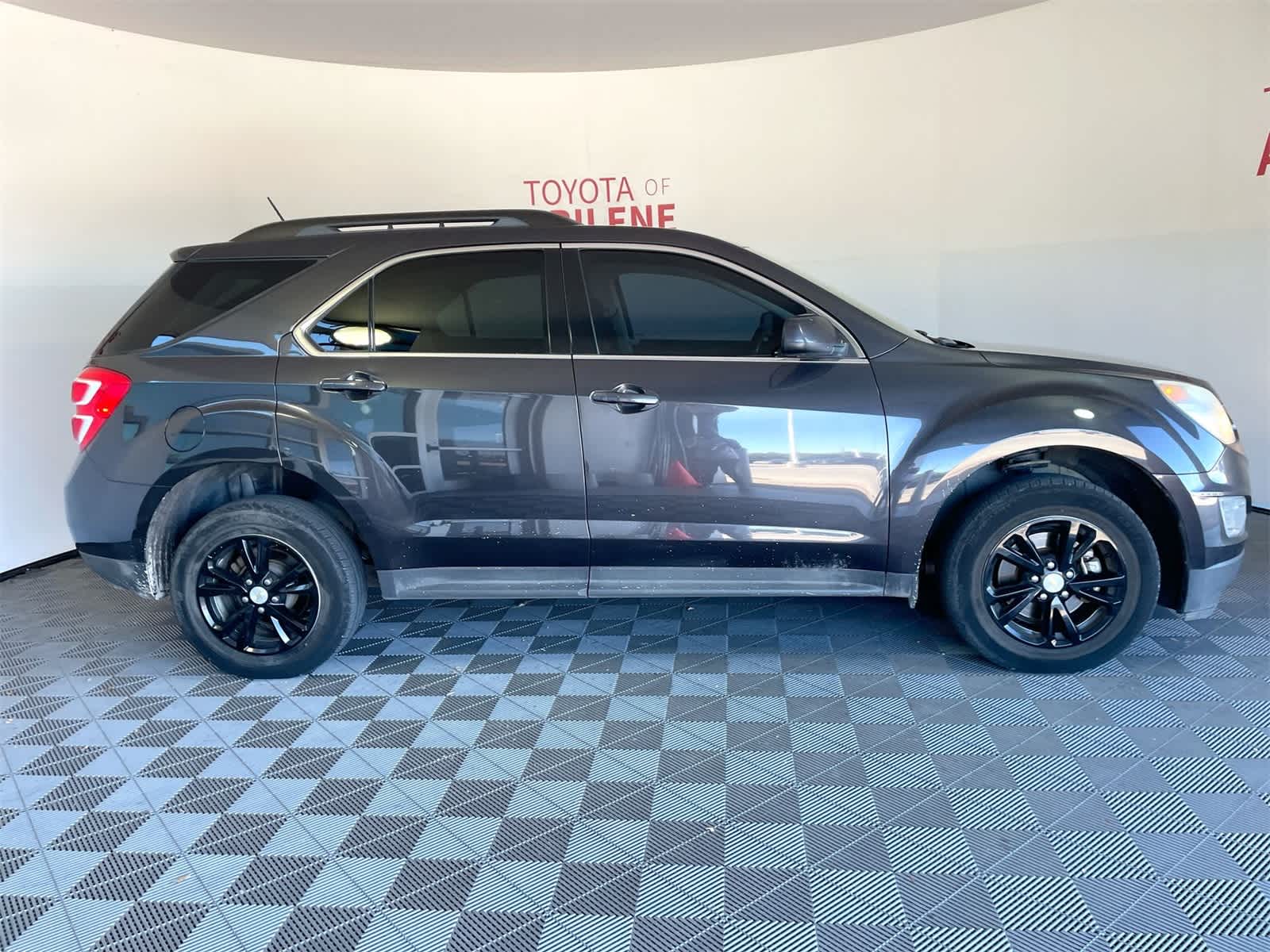 Thumbnail: 2016 Chevrolet Equinox - 8