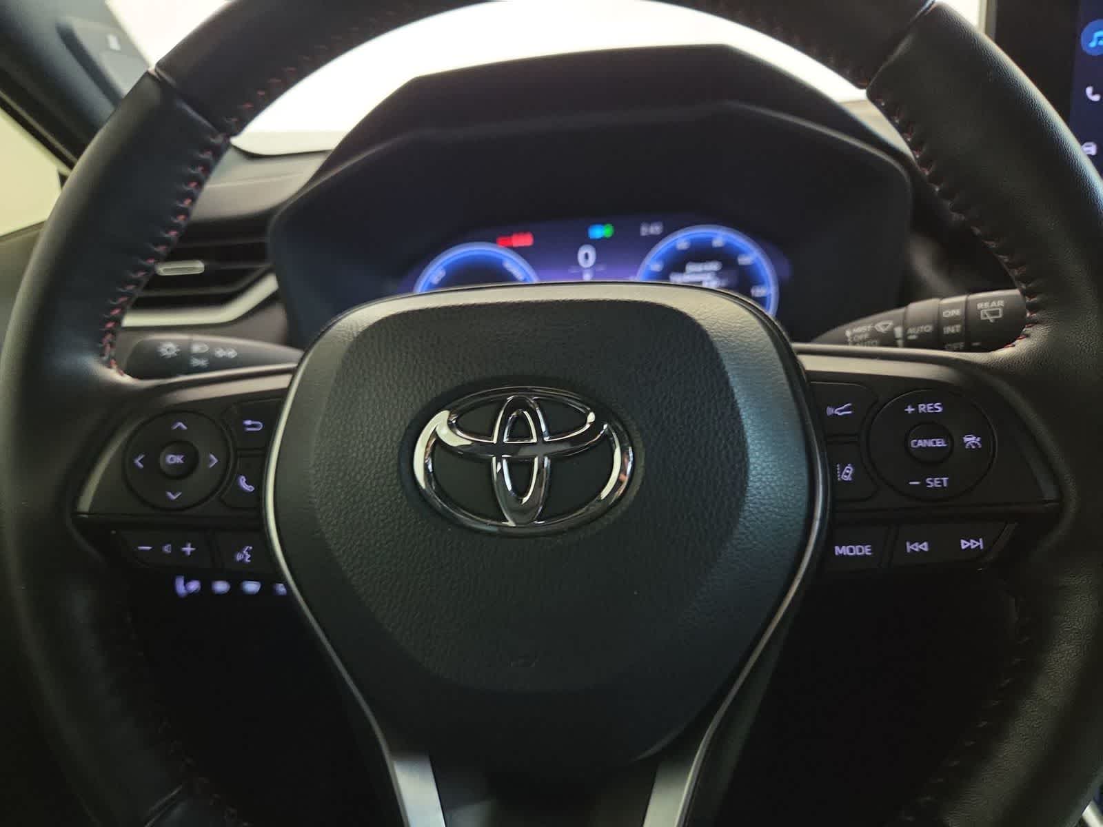Thumbnail: 2024 Toyota RAV4 - 17