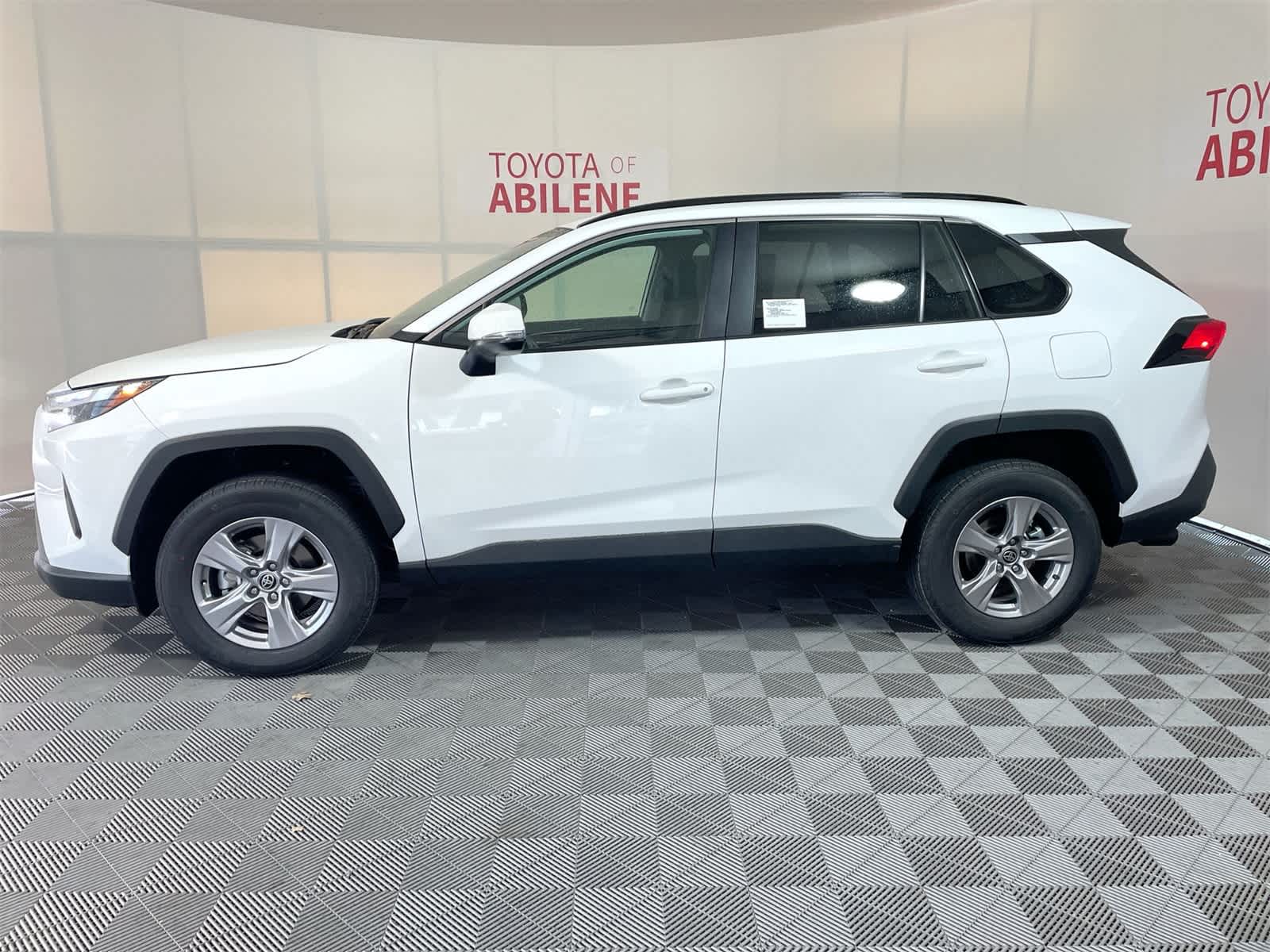 Thumbnail: 2025 Toyota RAV4 - 1