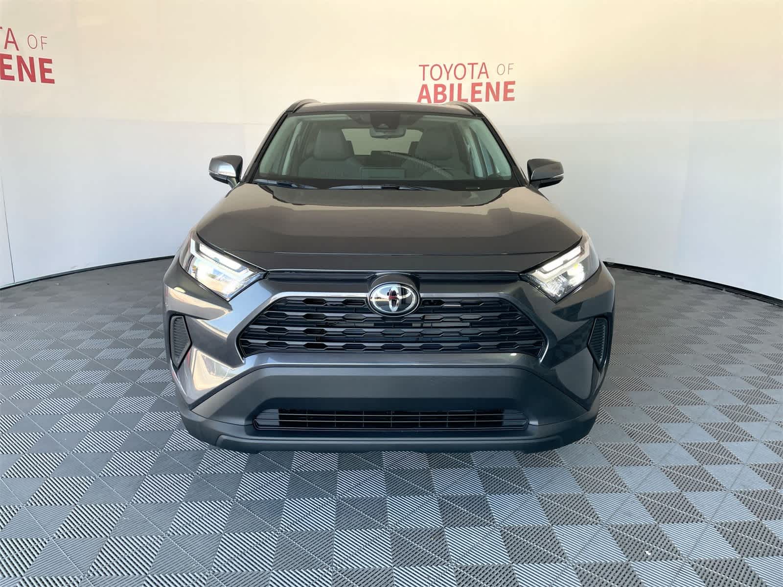 Thumbnail: 2025 Toyota RAV4 - 9
