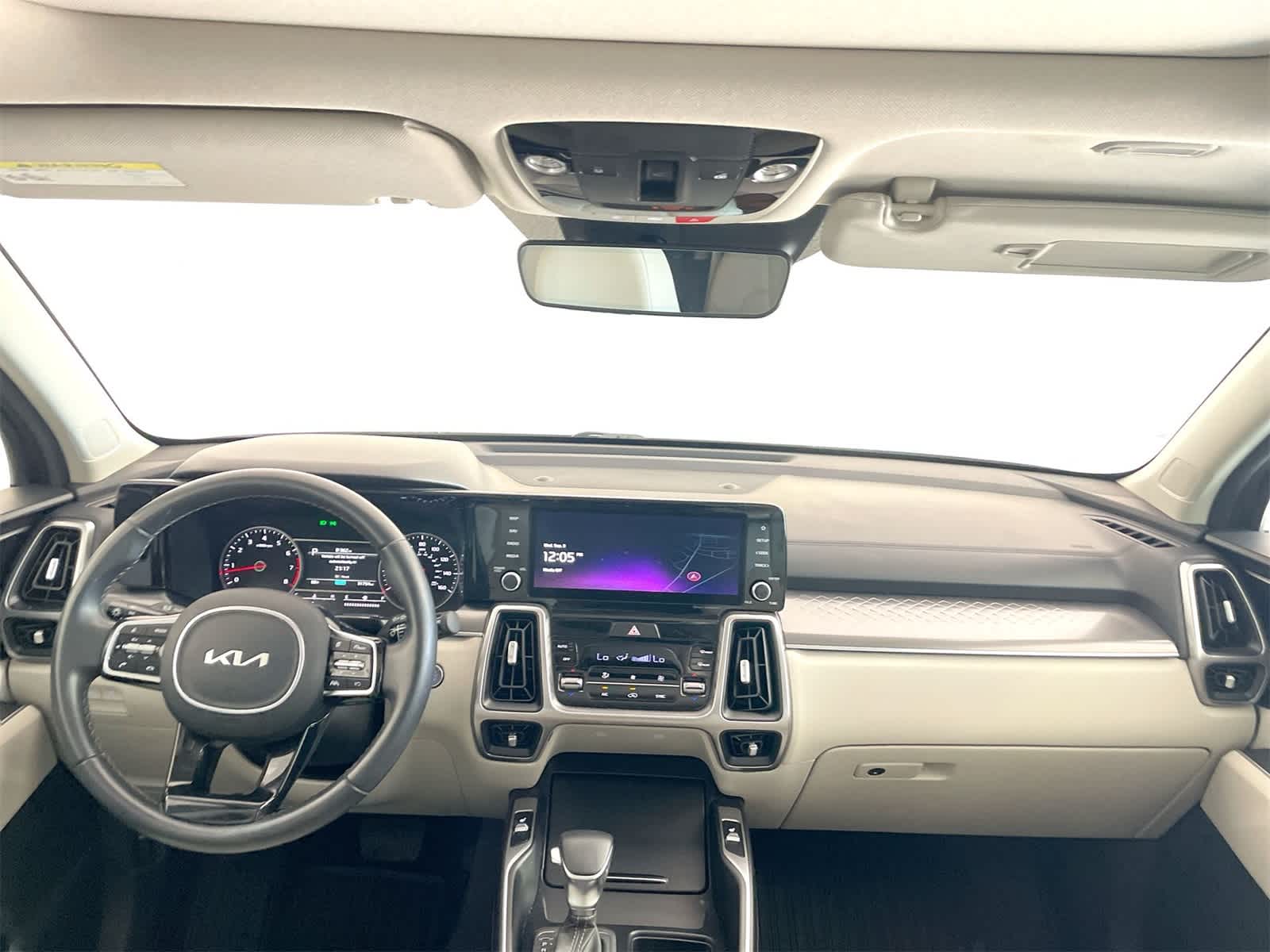 Thumbnail: 2023 Kia Sorento - 17