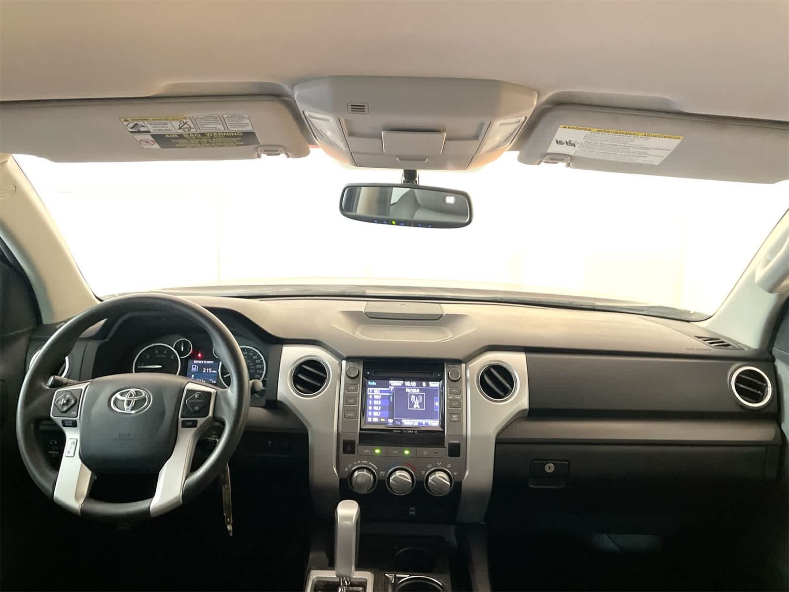 Thumbnail: 2015 Toyota Tundra - 17