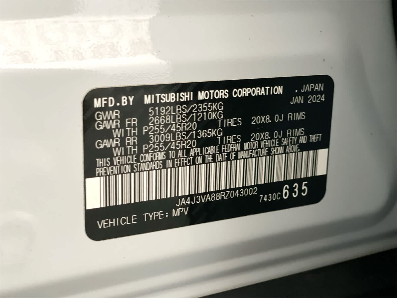 Thumbnail: 2024 Mitsubishi Outlander - 29