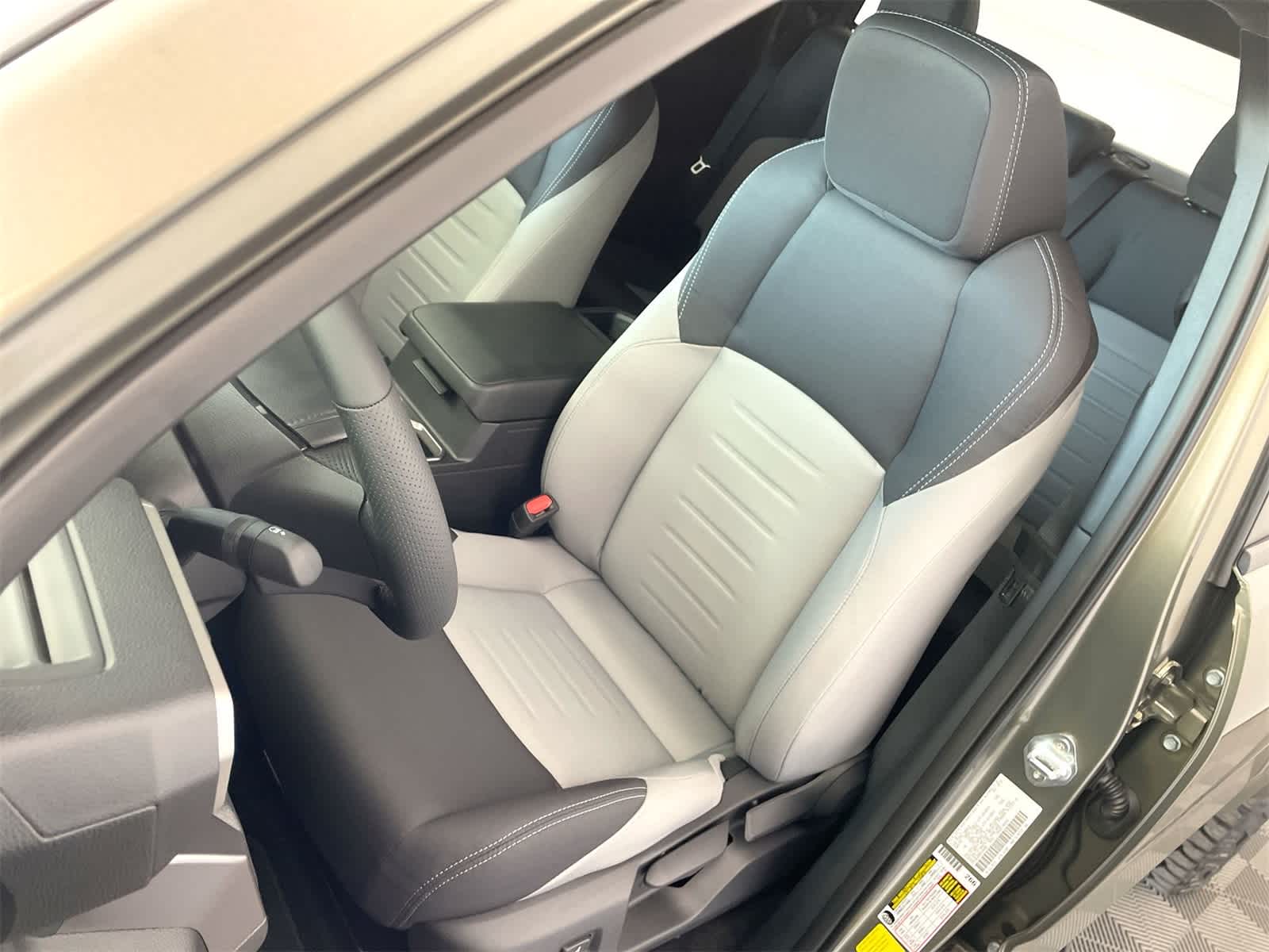 2025 Toyota Tacoma TRD Sport 9