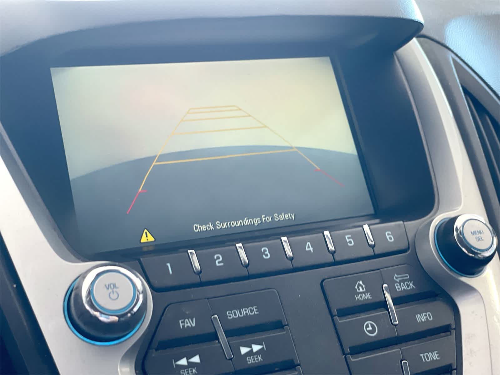 Thumbnail: 2016 Chevrolet Equinox - 21