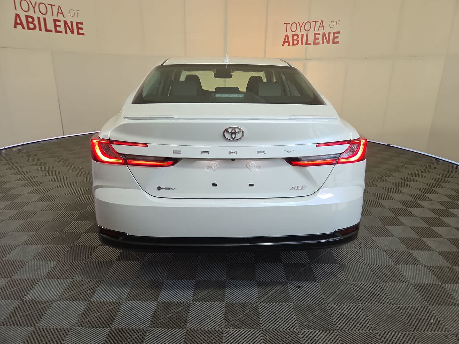 Thumbnail: 2026 Toyota Camry - 4