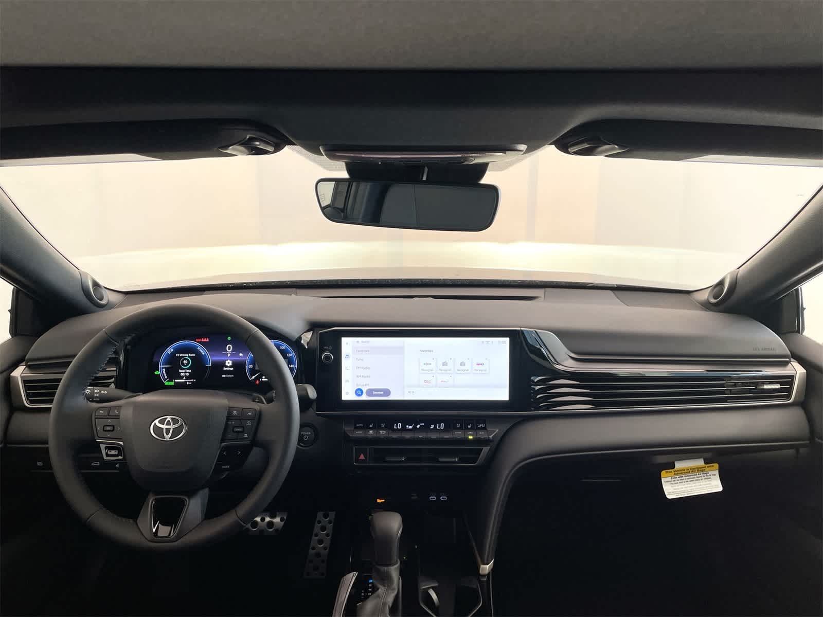2025 Toyota Camry XSE 17