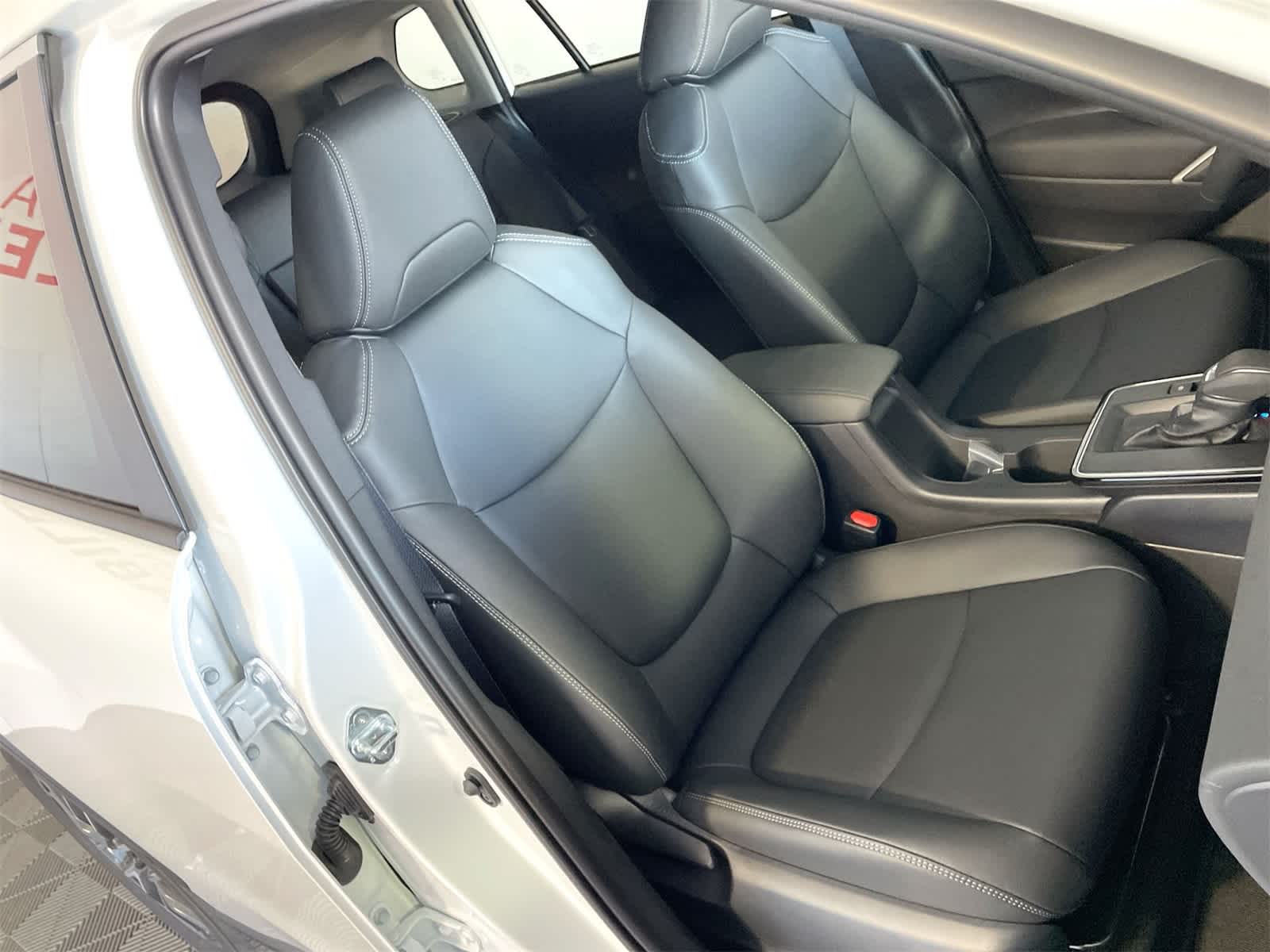 Thumbnail: 2026 Toyota Corolla Cross - 14