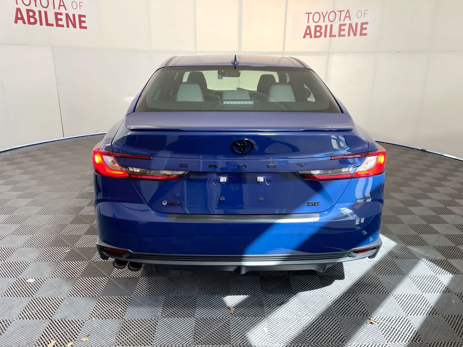 Thumbnail: 2026 Toyota Camry - 3