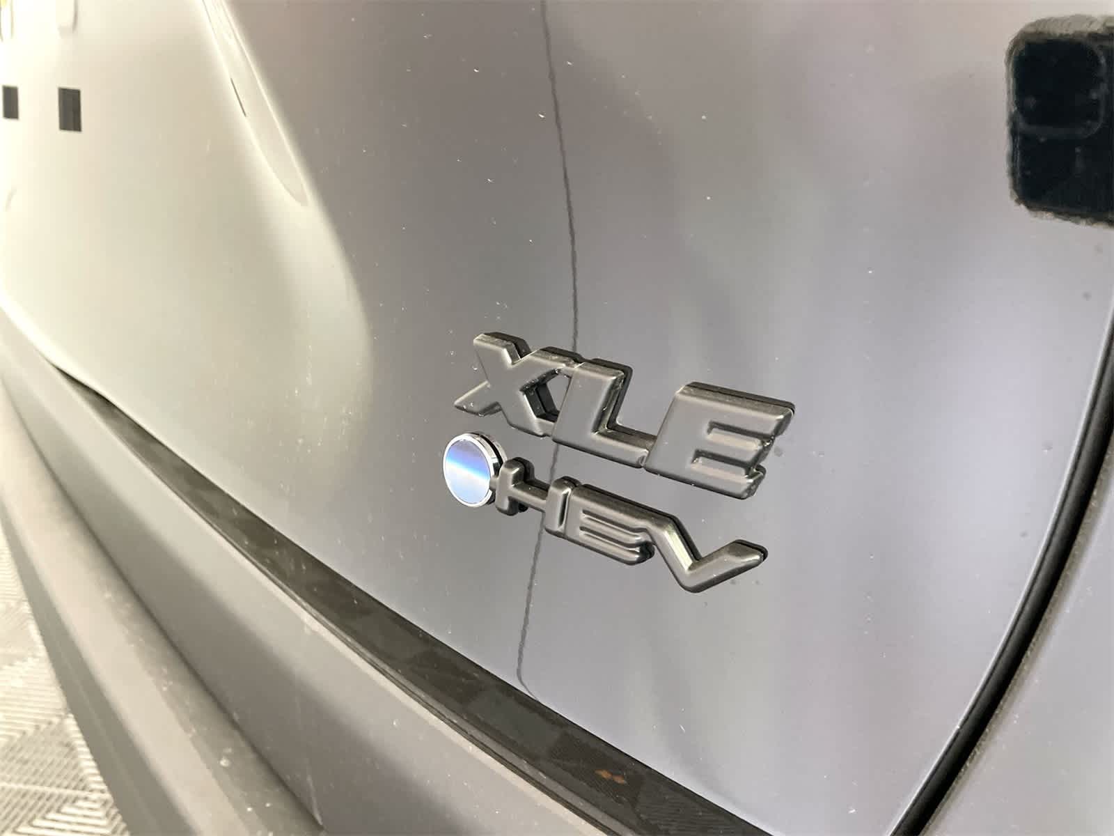 Thumbnail: 2025 Toyota RAV4 - 6