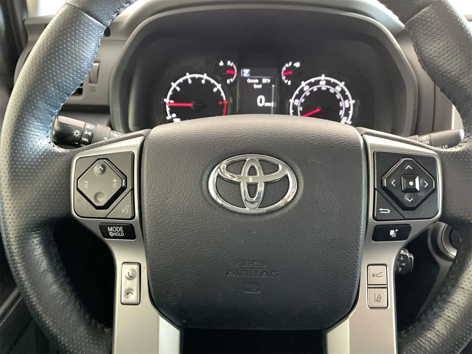 Thumbnail: 2023 Toyota 4Runner - 17