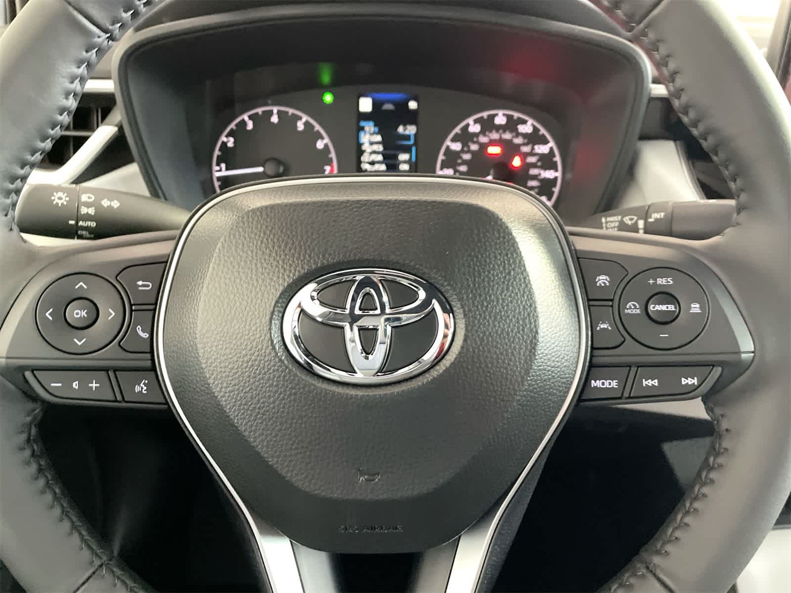 Thumbnail: 2025 Toyota Corolla - 17